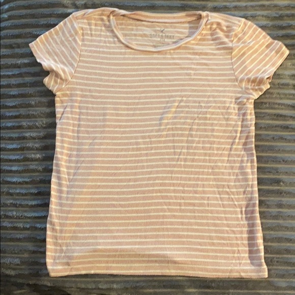 American Eagle Tshirt - Picture 1 of 3